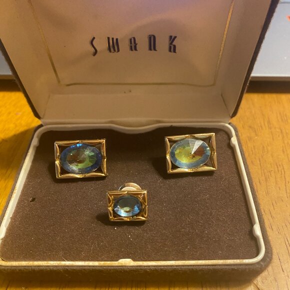 Crystal and Gold Cuffllink and tie clip set - Picture 1 of 2